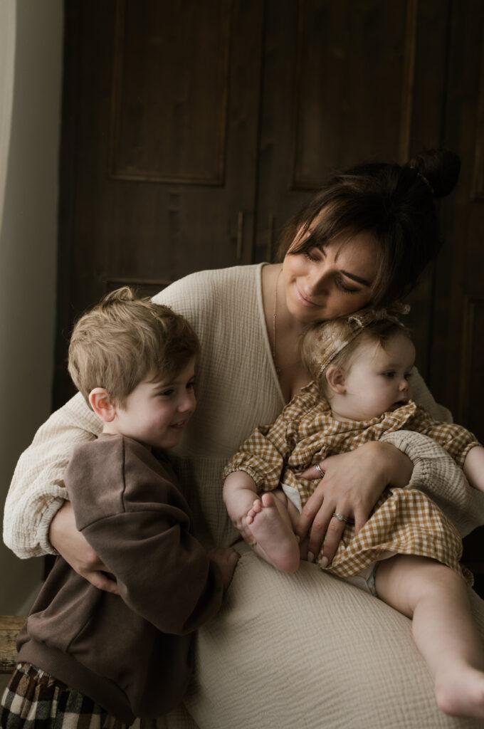 Sheffield Family Portrait in The Peaks and Studio, Peak District, photo 7 by Alexandria French Photography