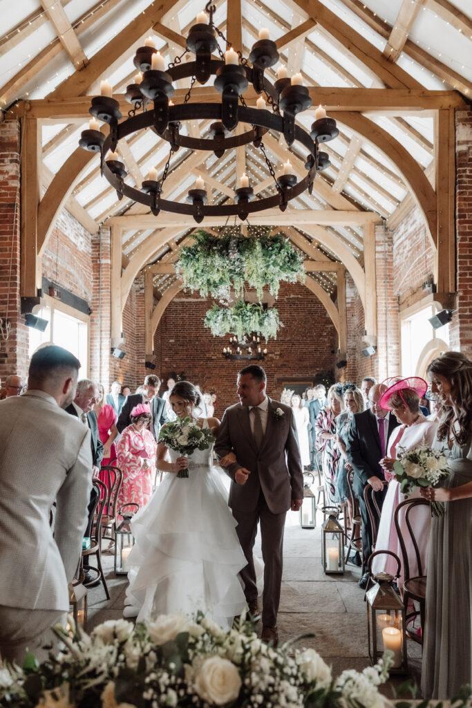 5 reasons why you should have your wedding at Hazel Gap Barn from a photographer’s perspective, photo 2 by Alexandria French Photography