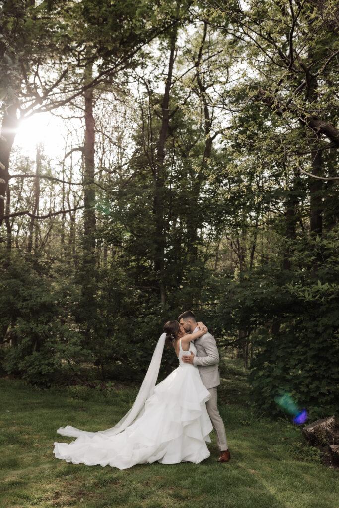 5 reasons why you should have your wedding at Hazel Gap Barn from a photographer’s perspective, photo 52 by Alexandria French Photography