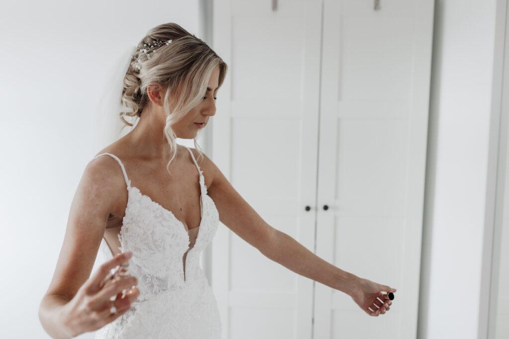 The Maynard: A Wedding in the Peak District, Grindleford, Hope Valley, Derbyshire, photo 15 by Alexandria French Photography