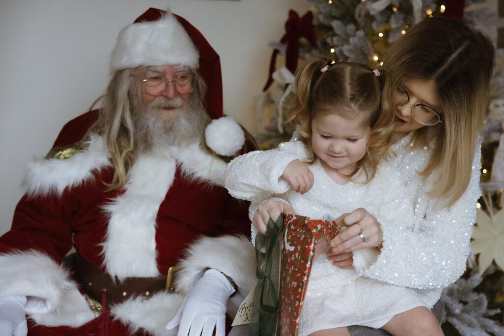 A Very Magical Christmas, Yorkshire and Derbyshire, photo 11 by Alexandria French Photography