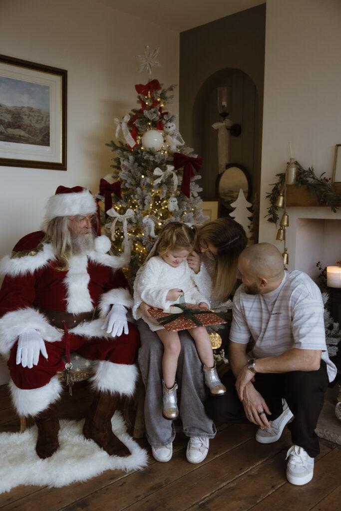 A Very Magical Christmas, Yorkshire and Derbyshire, photo 23 by Alexandria French Photography
